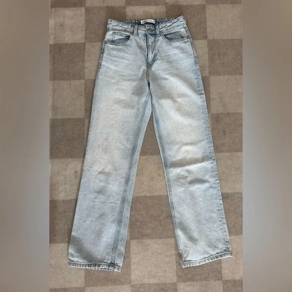 Zara Light Blue Straight Leg Jeans - Picture 3 of 4